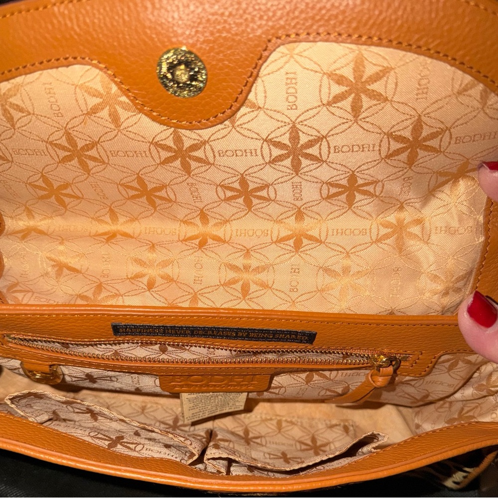Bodhi Leopard Print Clutch with safety pin - Picture 2 of 3
